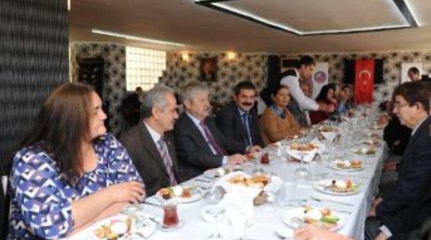 Başkan Akaydın Sendikacılarla Bir Araya Geldi