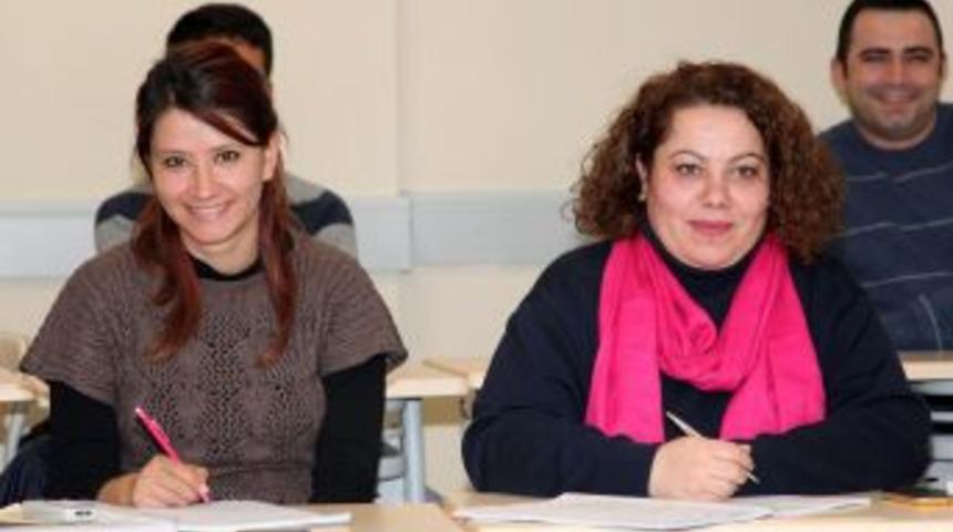 Gediz &Uuml;niversitesi S&uuml;rekli Eğitim Merkezi Girişimci Yetiştiriyor