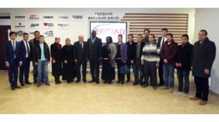 Uganda B&uuml;y&uuml;kel&ccedil;isi Olwa&rsquo;dan Egsiad&rsquo;a Ziyaret