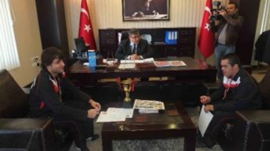 Bocce Şampiyonlarına &Ouml;d&uuml;l