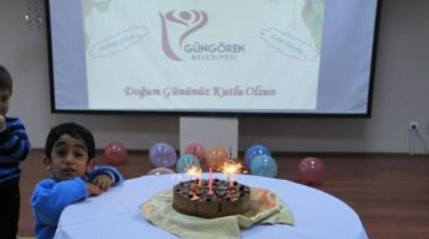 Engellilere Doğum G&uuml;n&uuml; S&uuml;rprizi