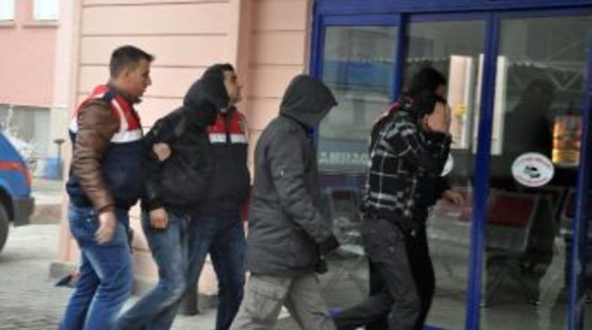 Jandarmadan Şafak Operasyonu