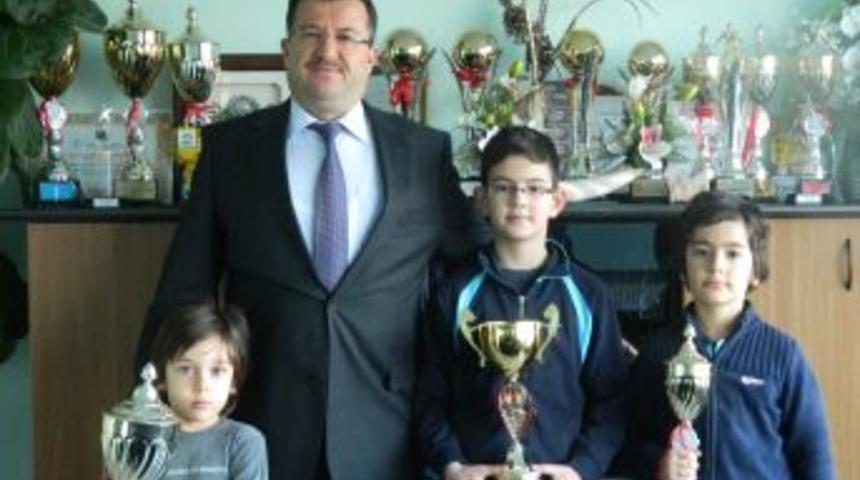 Şampiyonaya Yıldırımlı &Ouml;ğrenciler Damgasını Vurdu