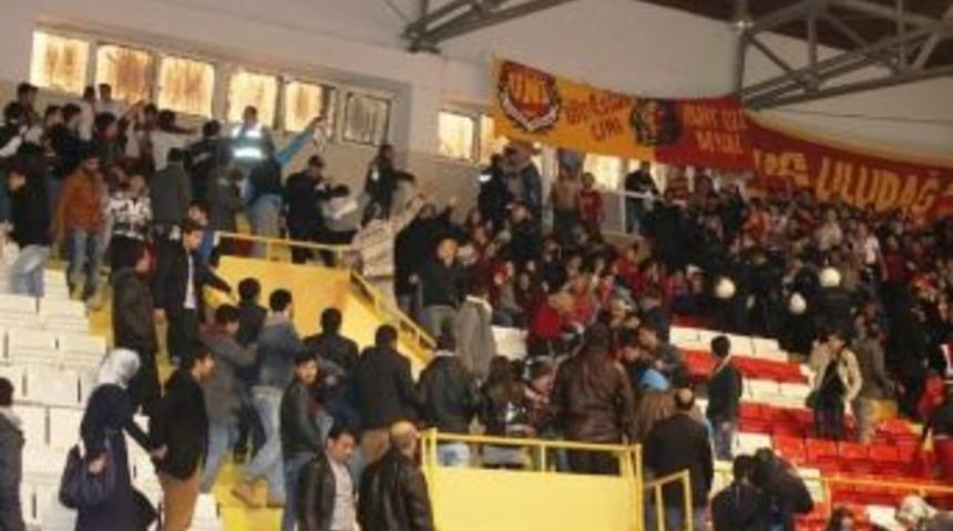 Kavganın Faturası Galatasaray&rsquo;a Ağır Oldu