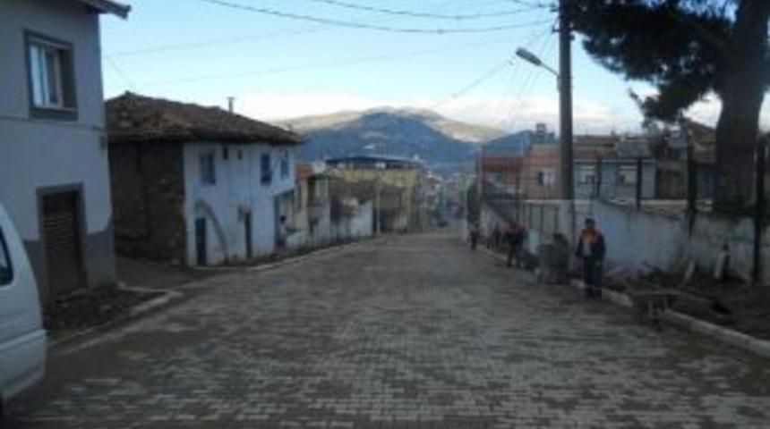 Beydağ Belediyesi&rsquo;nin Kilit Taş Seferberliği 2013&rsquo;te De S&uuml;rd&uuml;