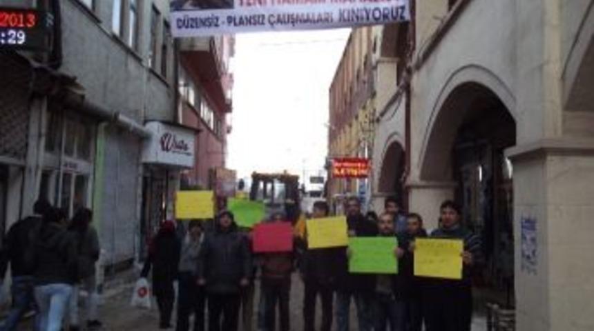 &Ccedil;alışmaların Uzamasana Basın A&ccedil;ıklaması İle Tepki G&ouml;sterdiler