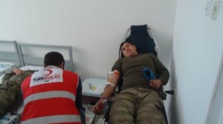 Jandarmadan Kan Bağışı