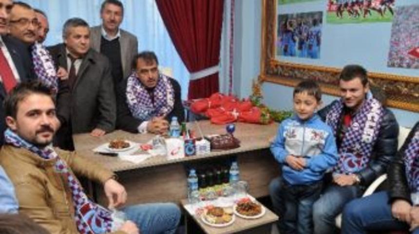 G&uuml;m&uuml;şhane&rsquo;de Trabzonspor Coşkusu