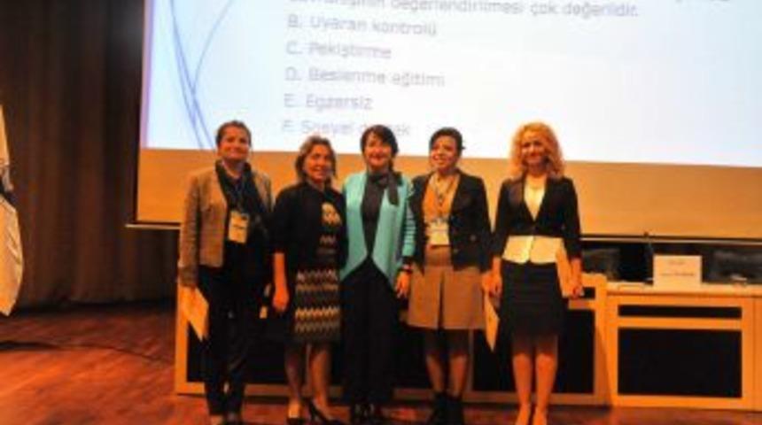 Obez Hastaların Y&uuml;zde 41&rsquo;inde Psikiyatrik Bozukluk G&ouml;r&uuml;l&uuml;yor