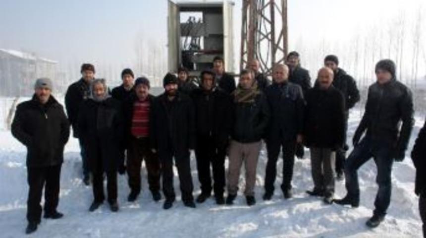 Vatandaşlardan Elektrik Kesintilerine Tepki