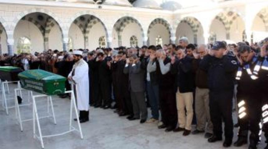 Ter&ouml;rle M&uuml;cadele Şube M&uuml;d&uuml;r&uuml; Selahattin Aktaş'ın Acı G&uuml;n&uuml;