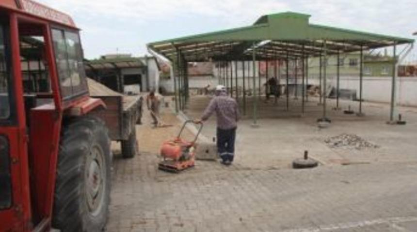 Burhaniye&rsquo;ye Yeni Kapalı Pazar Yeri