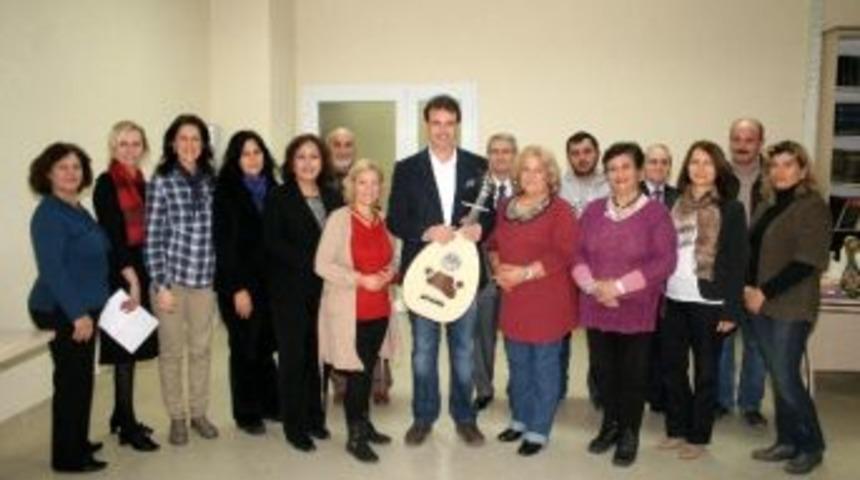 Karabağlar Sanat M&uuml;ziği Kokuyor