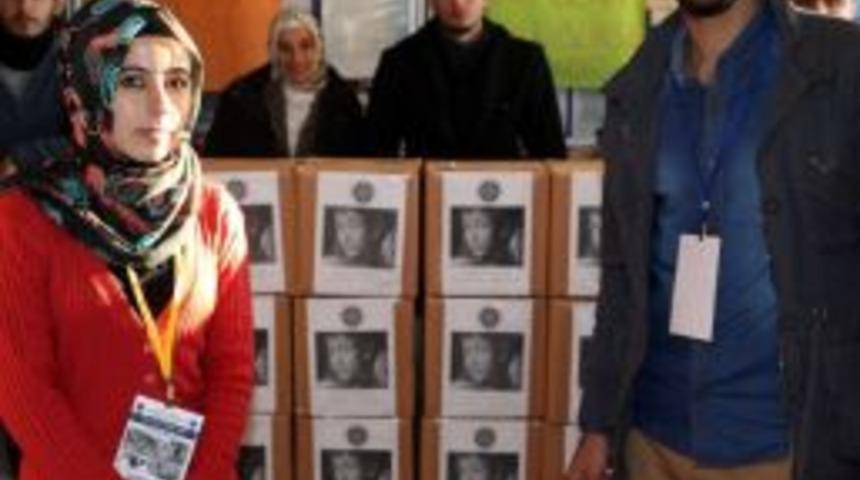 Ar&uuml;&rsquo;l&uuml;ler, &ldquo;van &Uuml;ş&uuml;yor&rdquo; Adlı Yardım Kampanyası Başlattı