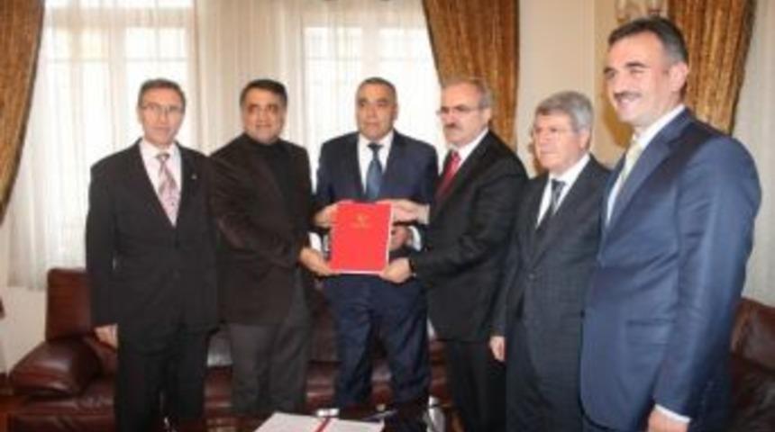 Gemlik&rsquo;e Anadolu Lisesi