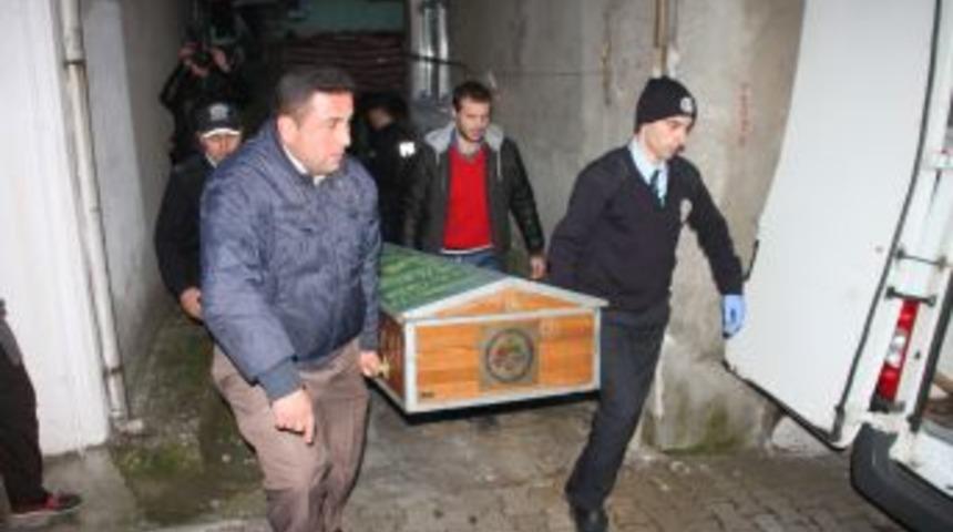 Farelerin Elini Ve Y&uuml;z&uuml;n&uuml; Yediği Kadını Komşuları &Ouml;l&uuml; Buldu