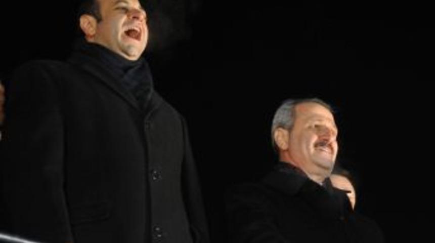 Erdoğan: T&uuml;y&uuml; Bitmemiş Yetimin Hakkını Sorarız