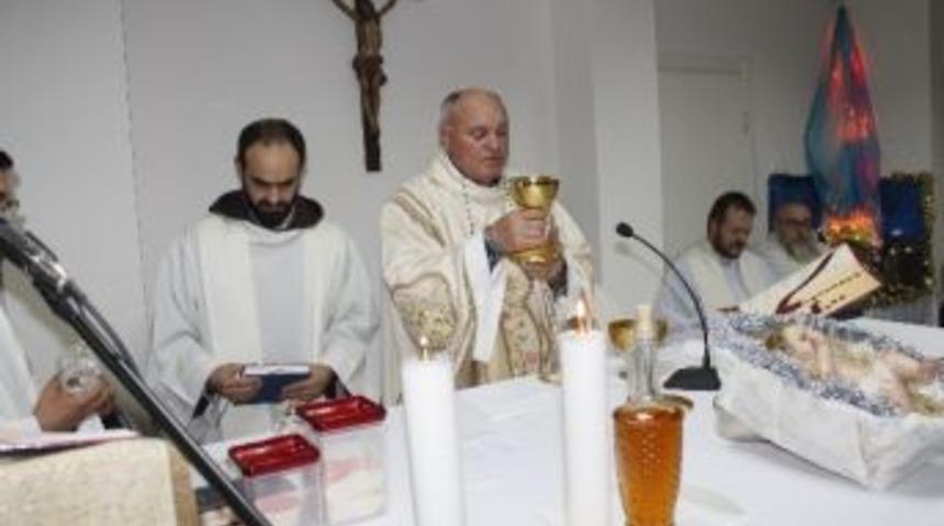 Meryemana'da Noel Ayini D&uuml;zenlendi