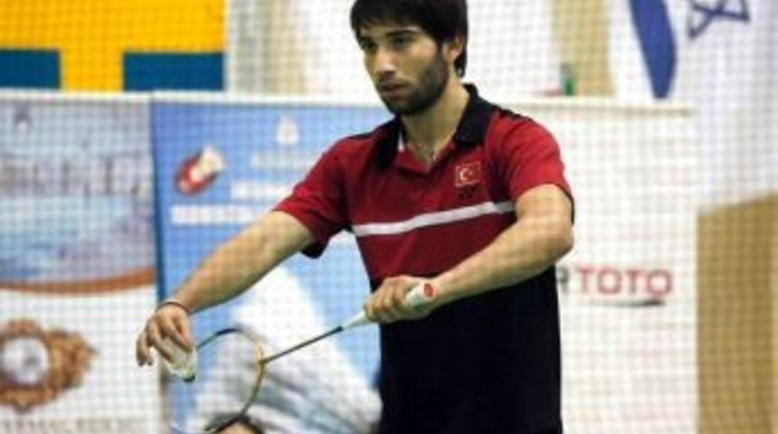 Erzincanlı Badmintoncular Olimpiyat Puanıyla D&ouml;nd&uuml;ler