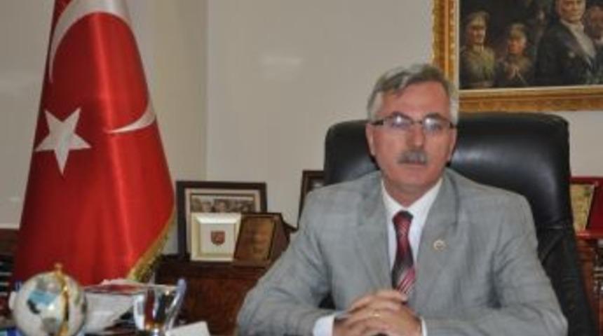 Başkan &Ccedil;ağlayan: &ldquo;t&uuml;rkiye Cumhuriyeti'nin Kurucularından, Se&ccedil;kin Devlet Ve Siyaset Adamı Cumhurbaşkanı İsmet İn&ouml;n&uuml;'y&uuml; Saygı Ve &Ouml;zlemle Anıyoruz&rdquo;