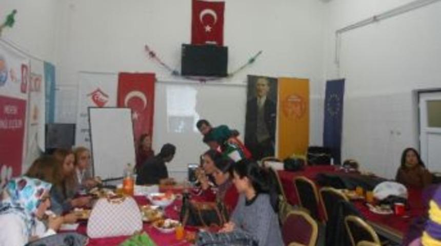 &Ccedil;ogem'de Yerli Malı Haftası Kutlaması