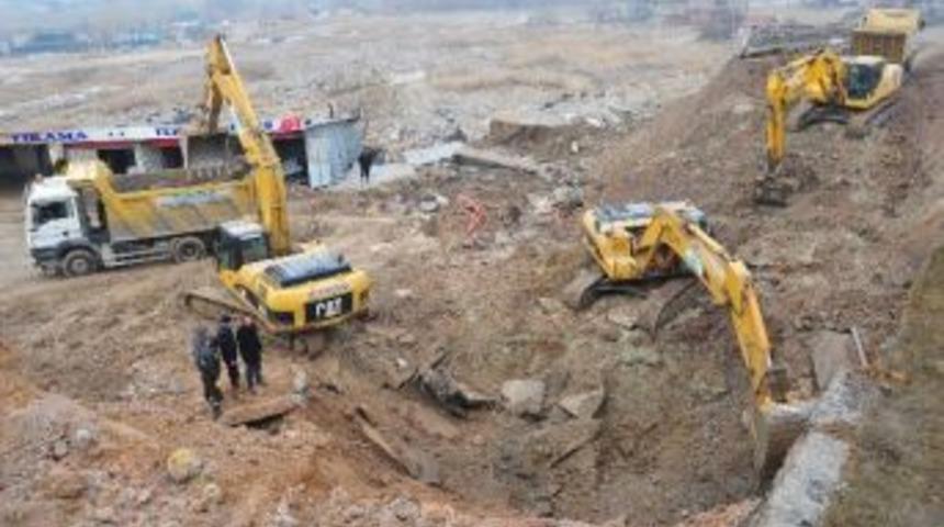 Su Ana İsale Hattında Arıza