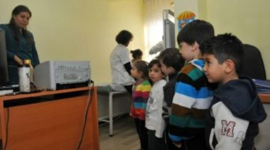 Yenimahalle’nin Minikleri Sağlık Kontrolünden Geçti