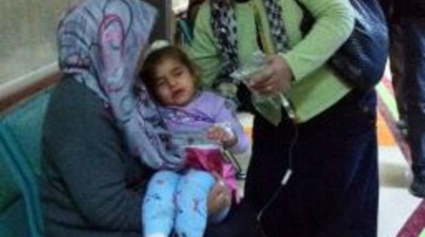 İkinci Kattan D&uuml;şen &Ccedil;ocuk Ağır Yaralandı