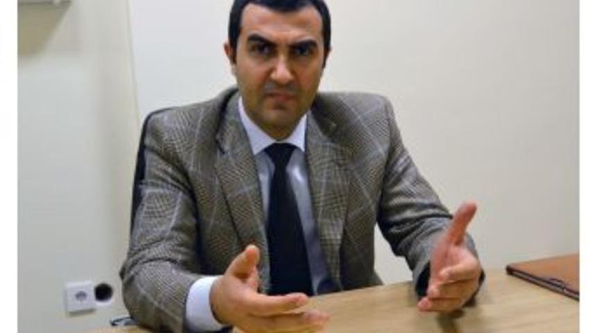 'V&uuml;cudunda Anormal Değişiklik G&ouml;ren Doktora Başvurmalı'