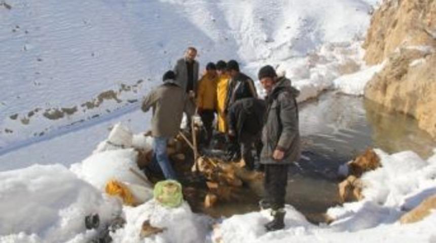 Eksi 15 Derecede İ&ccedil;me Suyu Şebekesi Onarımı