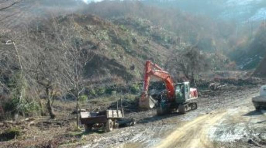 Ak&ccedil;akoca Hemşin K&ouml;y&uuml;ne Meyve Bah&ccedil;esi Kuruluyor