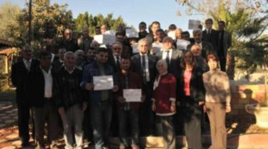 'arıcılık Kursunu' Bitirenlere Belge