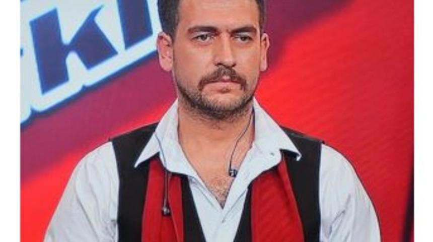 O Ses T&uuml;rkiye Yarışmasına Tosyalı Sanat&ccedil;ı Abdullah Civliz Damgasını Vurdu