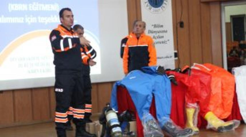 Batman &Uuml;niversitesi'nde KBRN Konferansı D&uuml;zenlendi