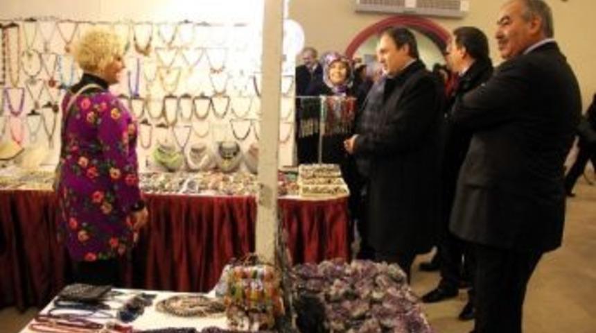 Bartın&rsquo;da Hediyelik Eşya Fuarı A&ccedil;ıldı