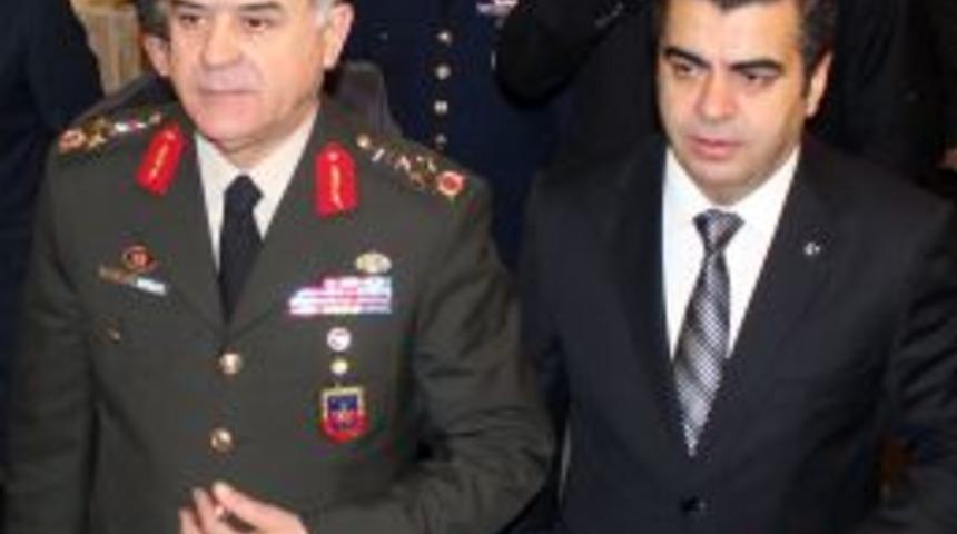 Her G&uuml;n 24 Kişi Trafik Kazalarında Hayatını Kaybediyor