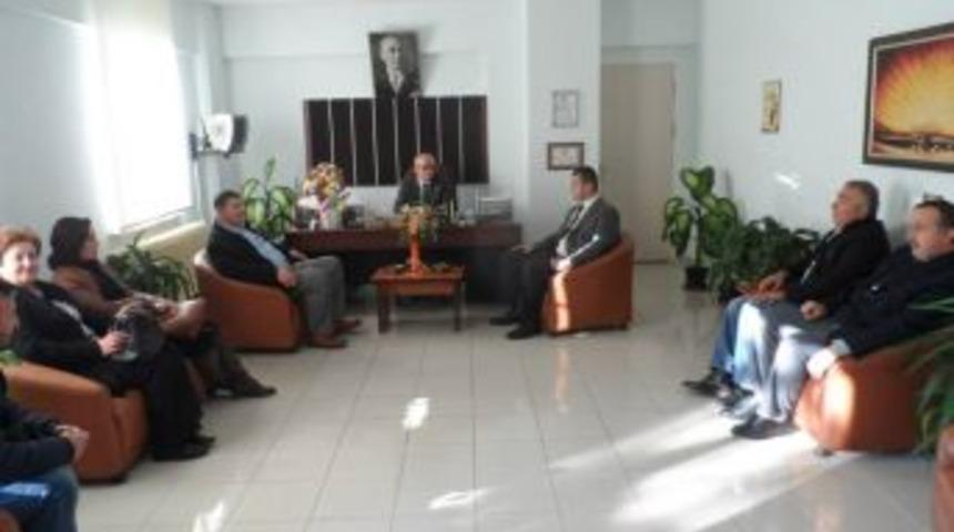 Ak Parti Yönetimi Devlet Hastanesini Ziyaret etti