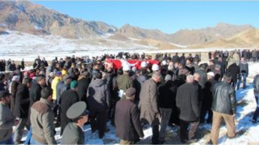 Erzurumlu Şehit Son Yolculuğuna Uğurlandı