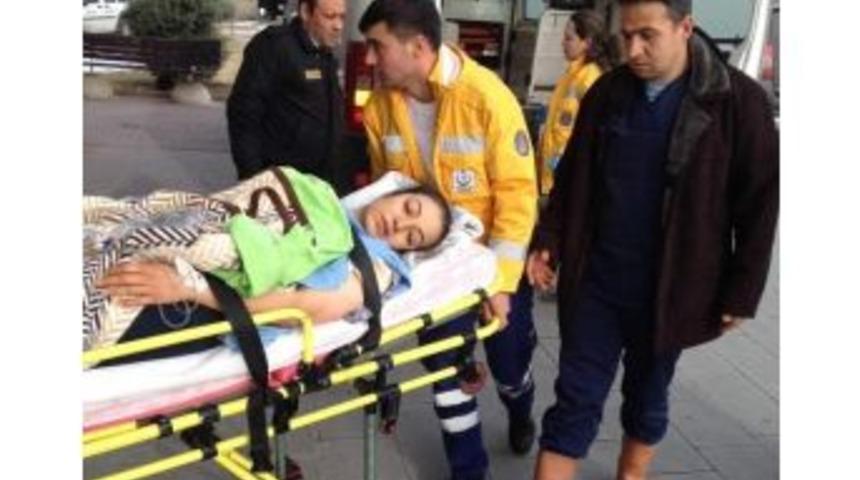 Elini S&uuml;t Makinesine Kaptırdı