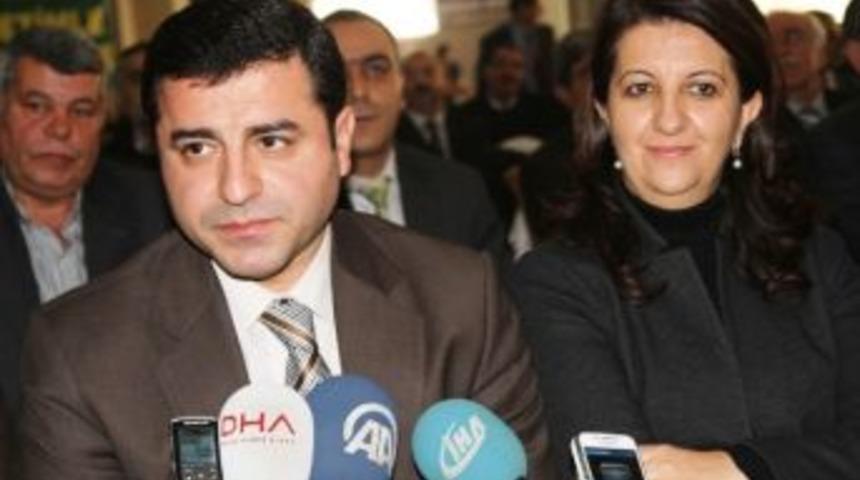 Selahattin Demirtaş Bakanların İstifalarını Değerlendirdi