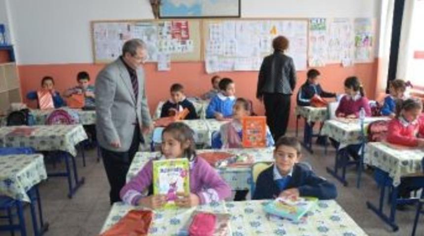 Bir E-posta İle 885 Adet Okuma Ve Kaynak Kitabı Dağıtıldı