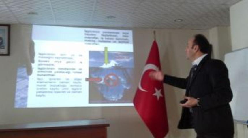 Ağrı Belediyesi &Ccedil;alışanları Iş G&uuml;venliği Eğitimi Verildi