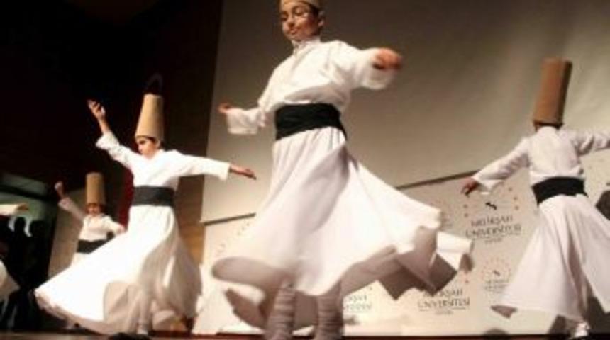 G&ouml;rme Engelli Minik &Ouml;ğrencilerden Sema G&ouml;sterisi