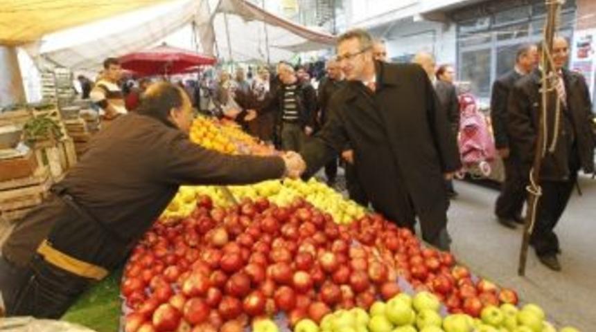 Başkan K&ouml;şker Pazar Ziyaretlerinde Bulundu