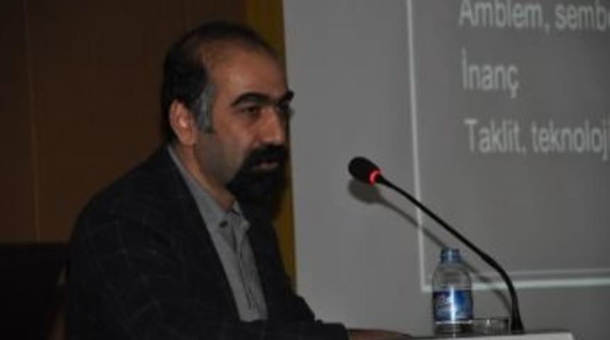 &ldquo;malatya&rsquo;da Kuş &Ccedil;eşitliliği Ve Kuş G&ouml;zlemleri&rdquo; Konulu Konferans Verildi