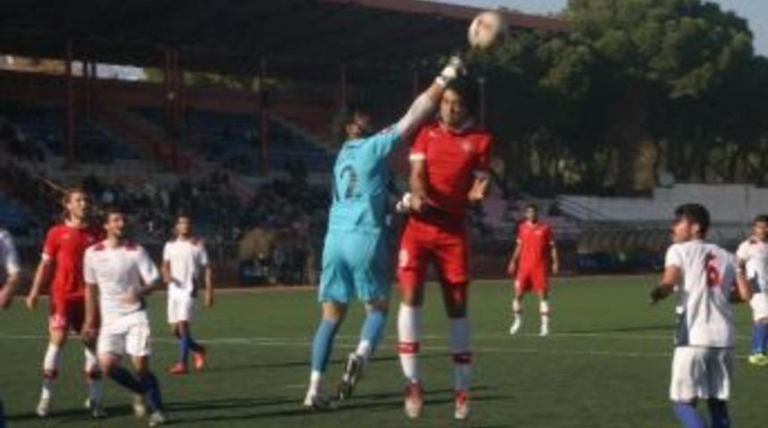 &Ouml;demiş Belediyespor'da Yaprak D&ouml;k&uuml;m&uuml;