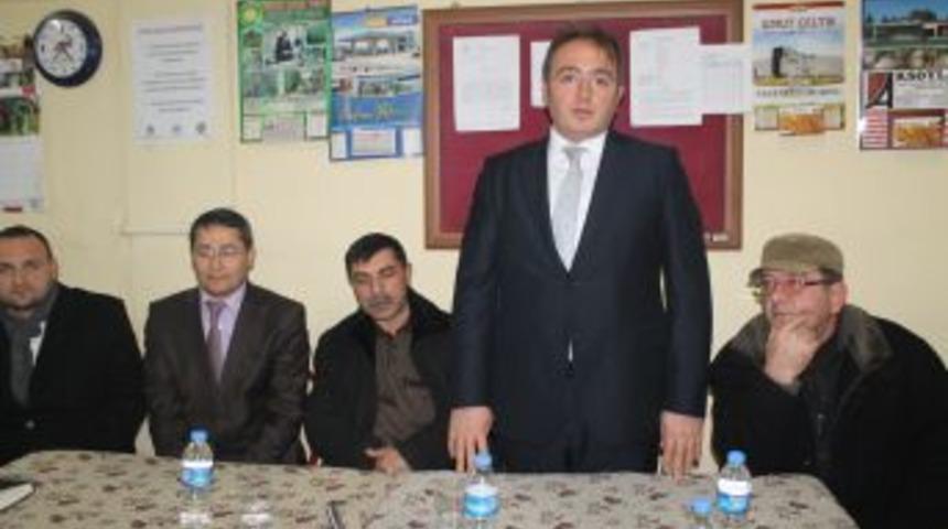 MHP'den 'altın Bayraklı' K&ouml;ye Ziyaret