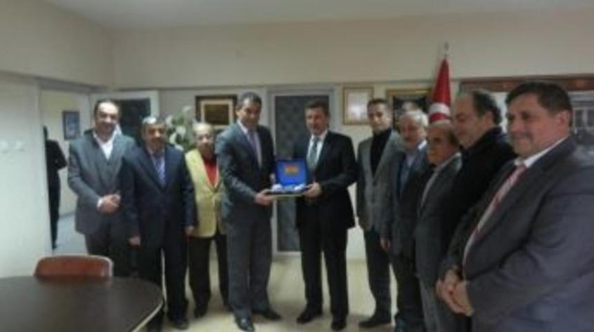 Vali, Esnaf Ve Sanatkarları Odaları Birliği'ni Ziyaret Etti