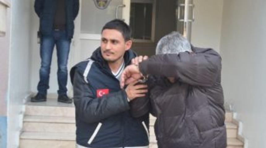 Polis, Esnaf Kılığına Girerek Dolandırıcıları Yakaladı