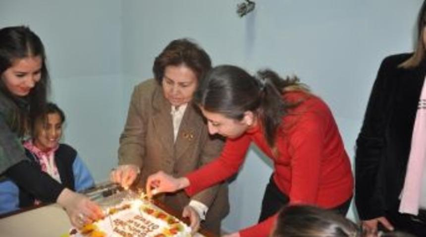 Kırıkkale&rsquo;de Zihinsel Engelli &Ouml;ğrencilerin Doğum G&uuml;n&uuml; Kutlandı